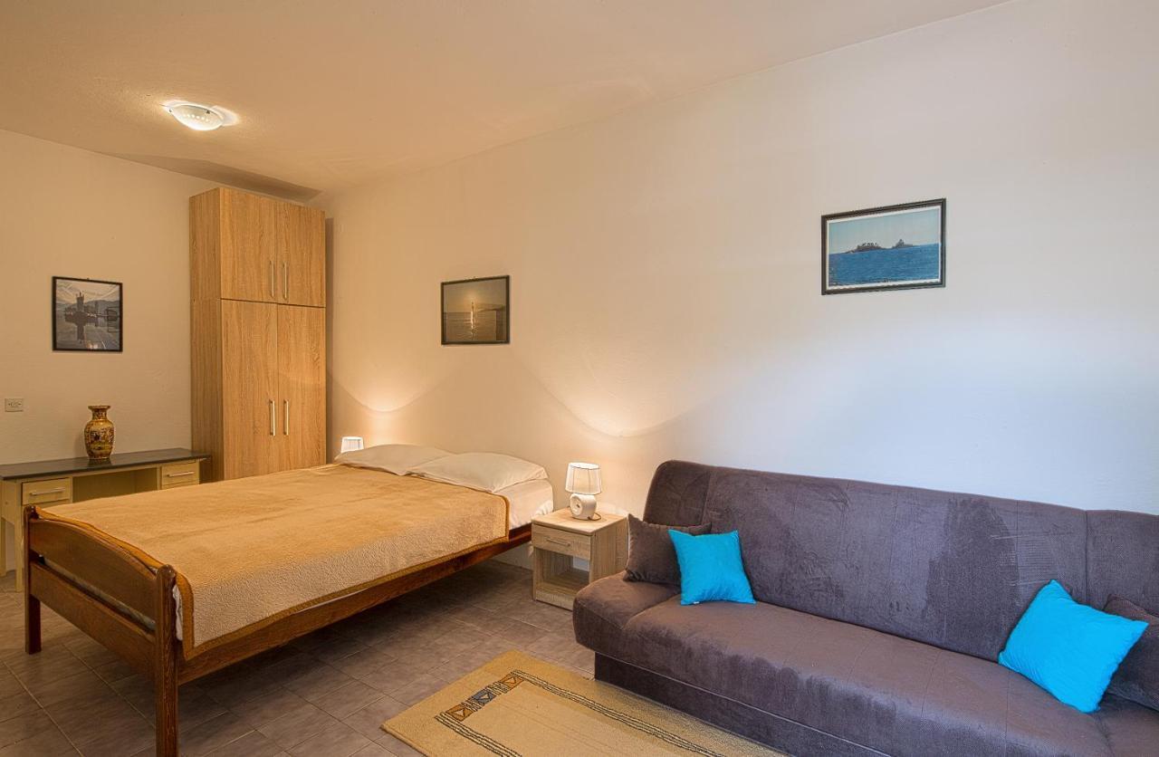 Guest House Madra Μπούντβα Εξωτερικό φωτογραφία