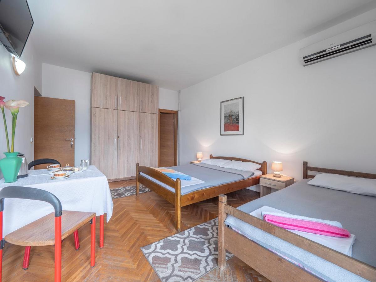 Guest House Madra Μπούντβα Εξωτερικό φωτογραφία