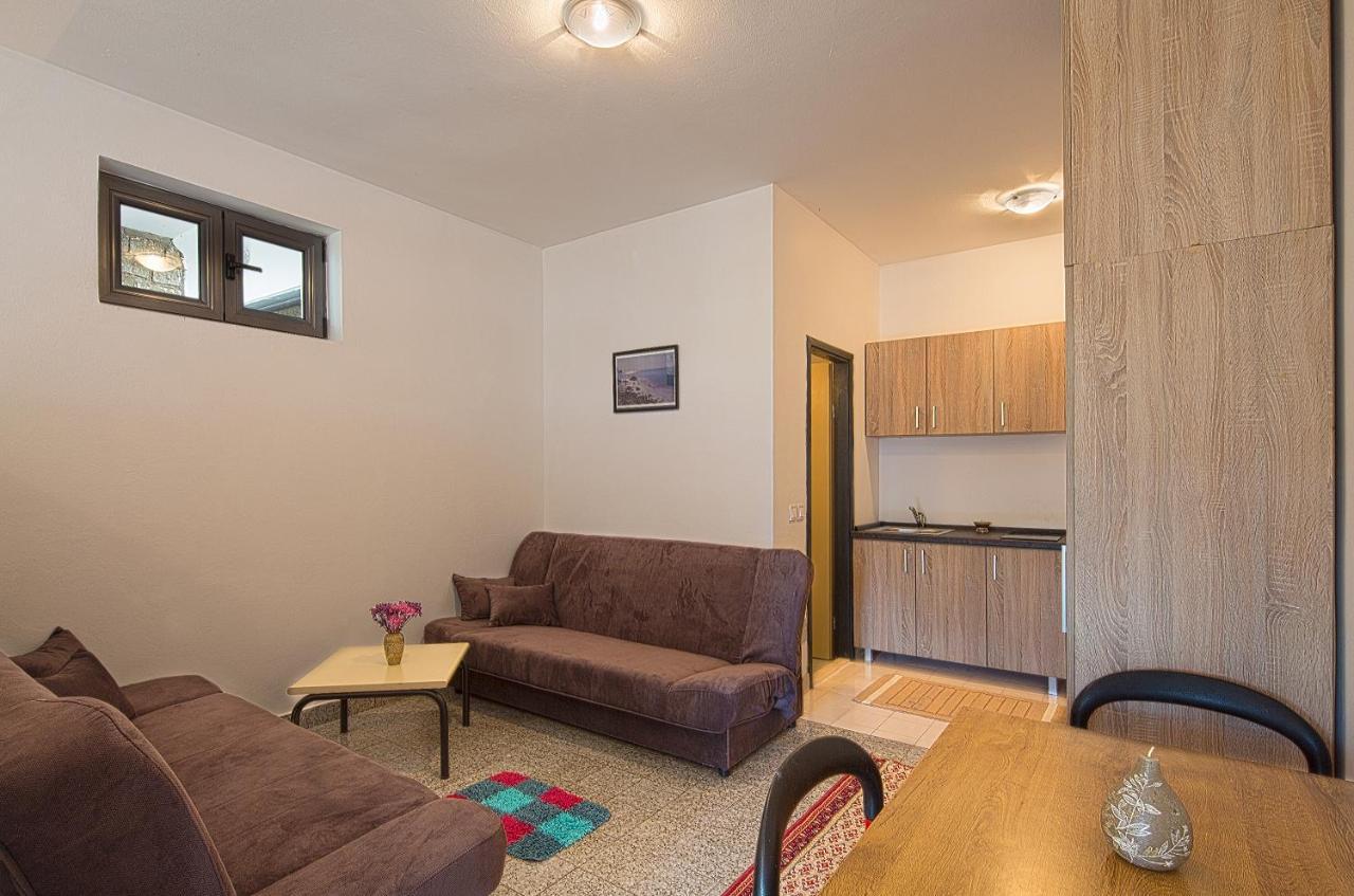 Guest House Madra Μπούντβα Εξωτερικό φωτογραφία